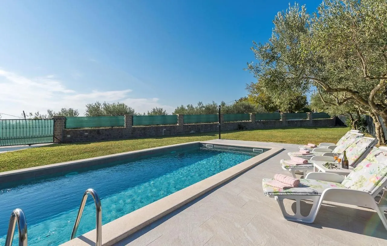 Terre Bianche With Private Pool And Whirlpool Croatia